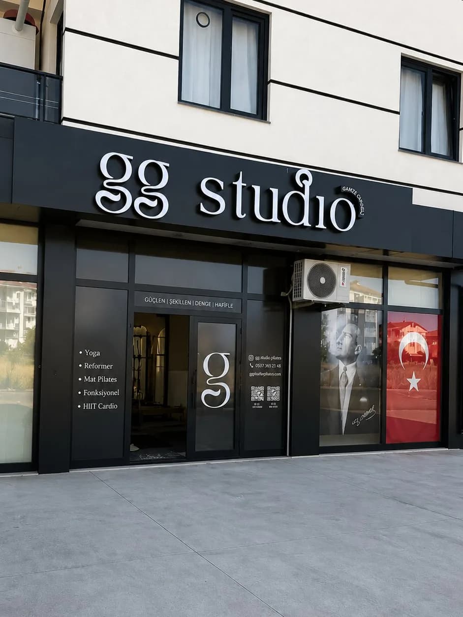 GG Studio dış cephe ve tabela — Arifiye, Sakarya